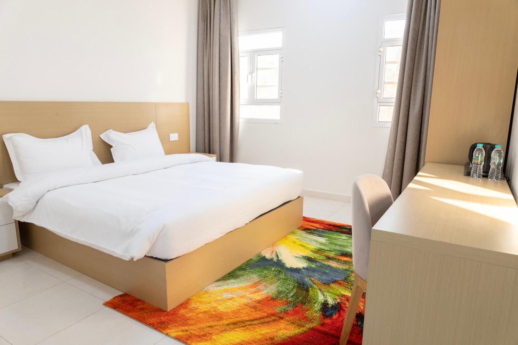 Riviera Suites , Hotel Apartement スール エクステリア 写真